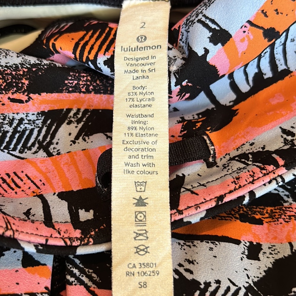 Lululemon leggings - Picture 2 of 6
